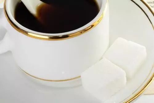 国康健康保险谈母乳喂养禁忌之含糖咖啡