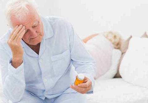 高血压要注意坚持吃药