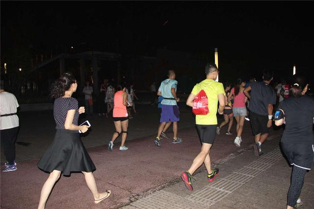 晨跑和夜跑的正确运动方式，你做对了吗？