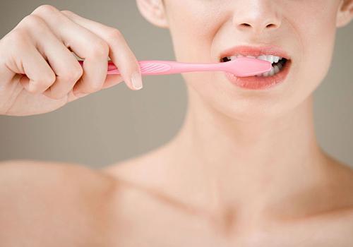 有牙周炎？那是因为你不懂这些预防方式