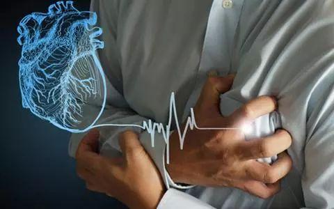 双面人生：年薪百万背后，疾病和意外从不缺席